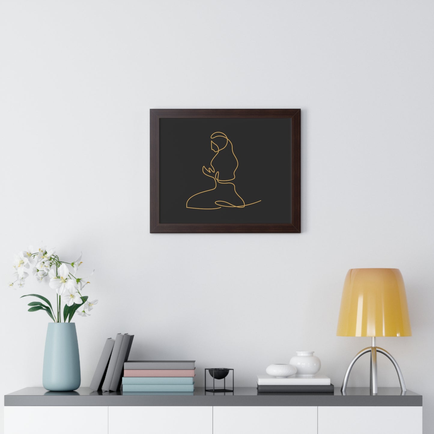 Framed Poster praying, Islam, Islam praying, women praying, Muslim woman, gift, Eid, Ramadan, decor, wall art, minimal art, Islam art